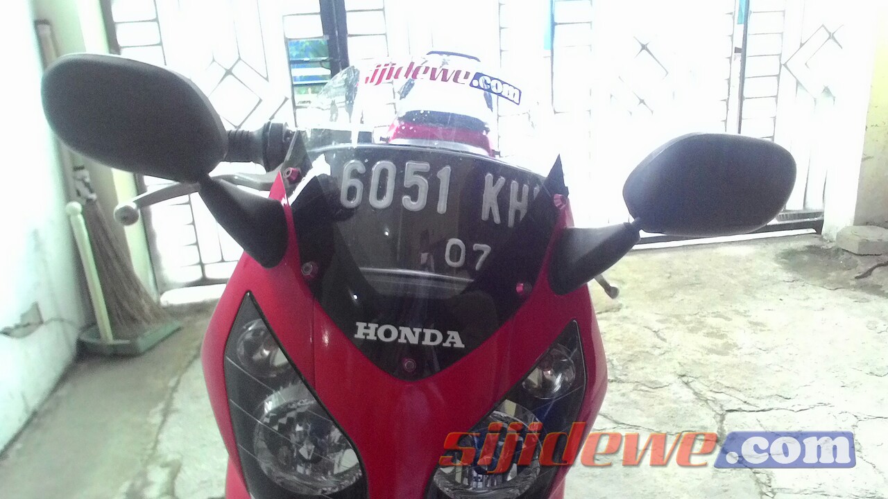 Review Honda CBR150R Menggunakan Silincer Honda CS1 Sijidewes Blog
